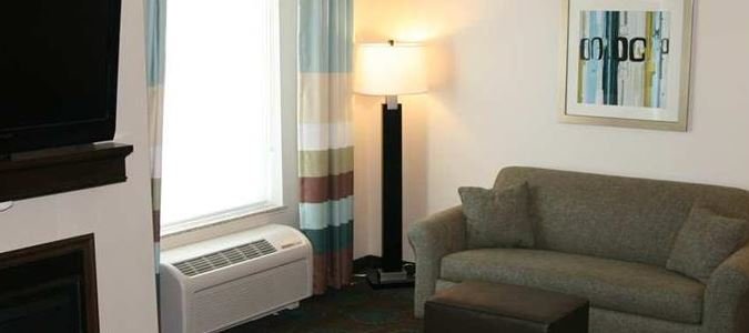 Фото Hampton Inn & Suites Suisun City Waterfront