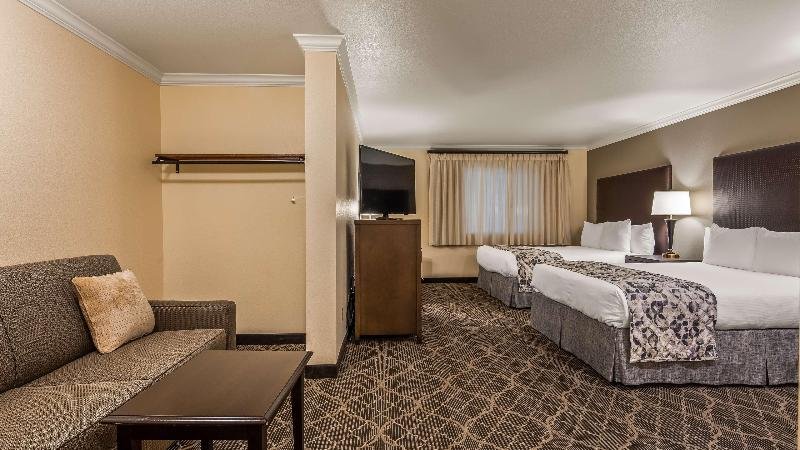 Фото Best Western Danville Sycamore Inn