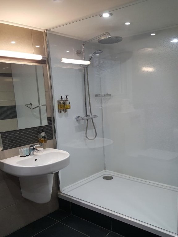 Фото McLays Guest House