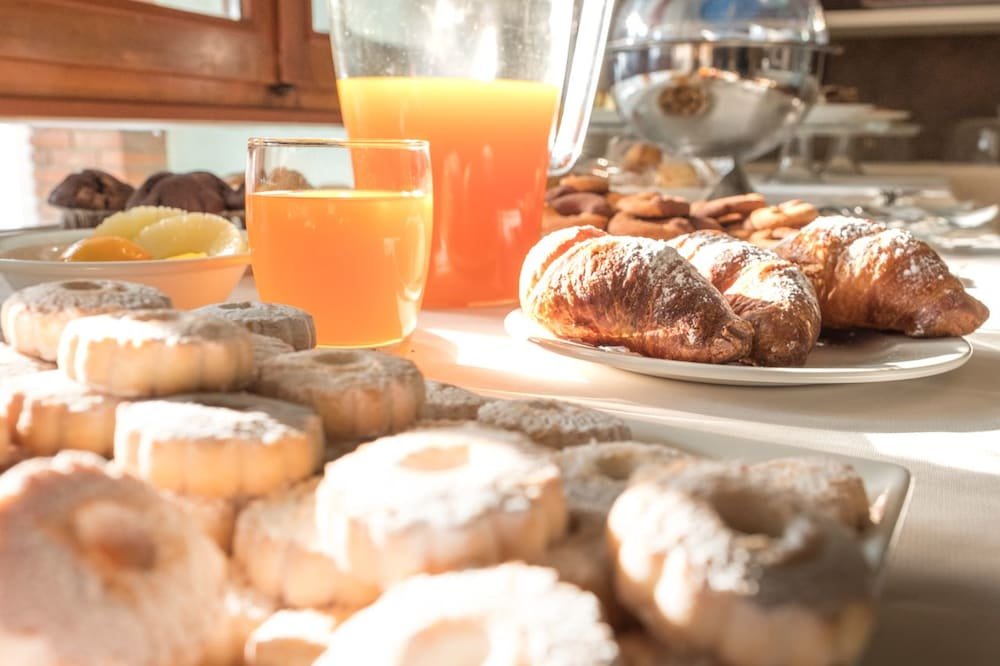 Фото Hotel Astoria Fidenza