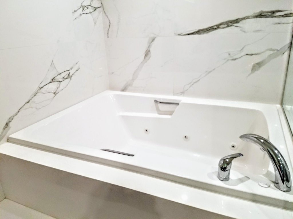 Фото Hotel Xilo Glendale