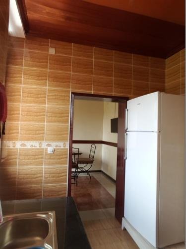 Фото World House Gisozi Hotel