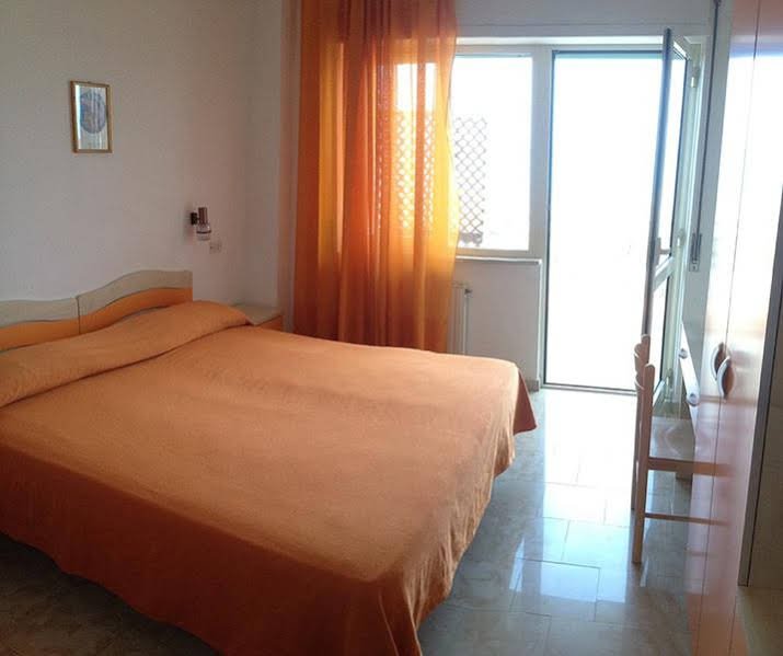 Фото Hotel Germania
