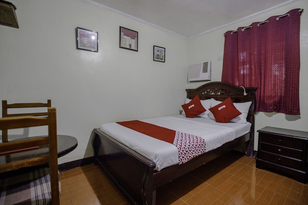 Фото Sierra Traveller’s Inn Holy Spirit