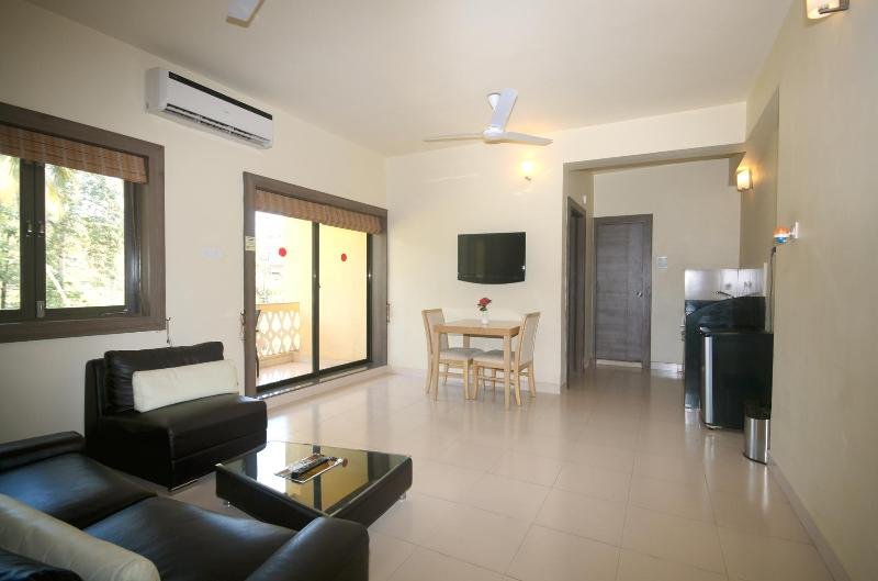 Фото Sandalwood Hotel & Retreat