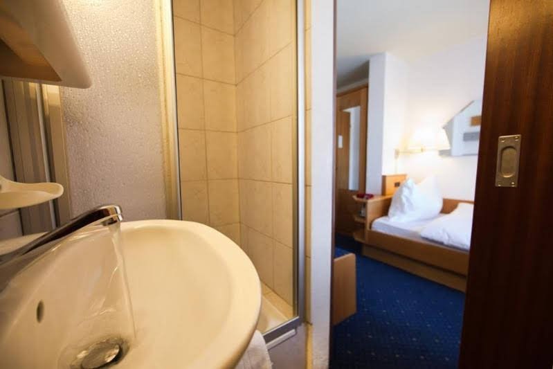 Фото Matterhorn Inn