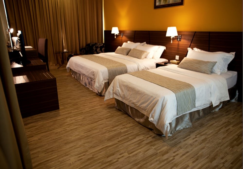 Фото Pinetree Hotel