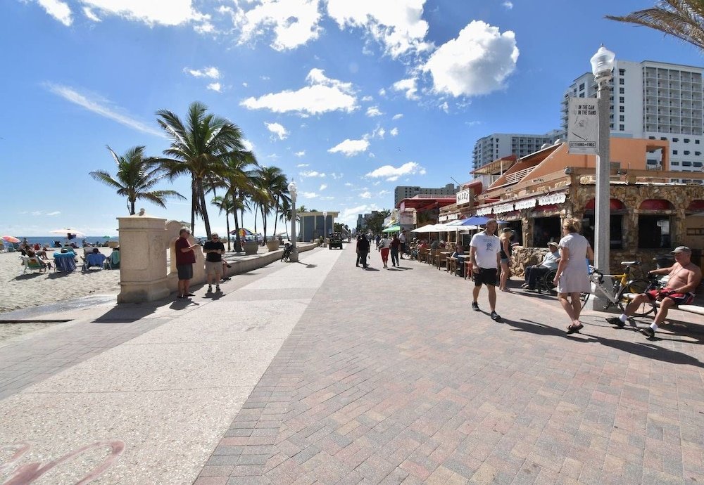 Фото Sun Beach Inn