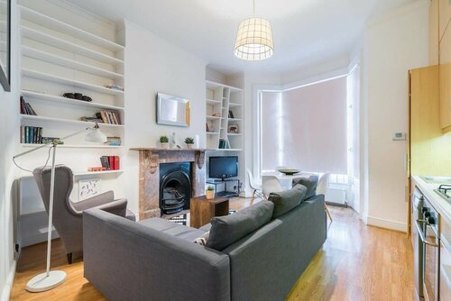 2 Bedroom Flat in West Kensington