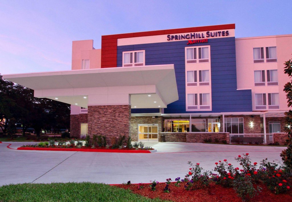Фото SpringHill Suites Houston I-10 West/Energy Corridor