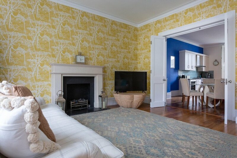 Жильё посуточно Stafford Terrace IV by Onefinestay в Лондоне