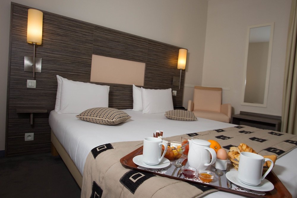 Фото Continental Hotel Angers