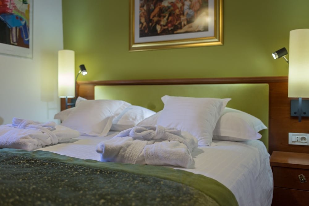 Фото Heritage Hotel Raznjevica Dvori