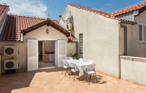 Гостиница Amazing Home in Cavtat With Wifi and 2 Bedrooms в Цавтате