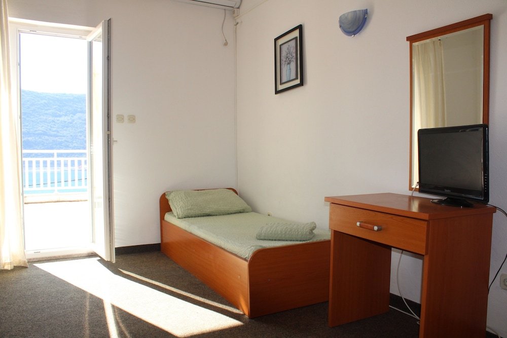 Фото Apartmans and rooms Mato