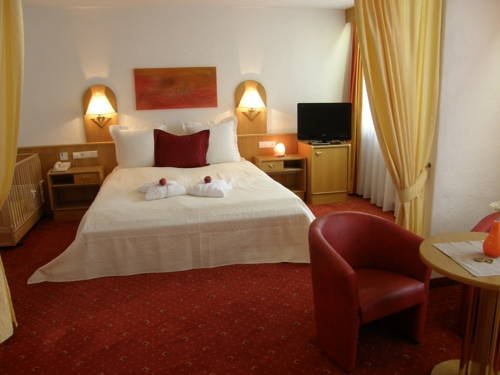 Фото Kinderhotel St. Zeno