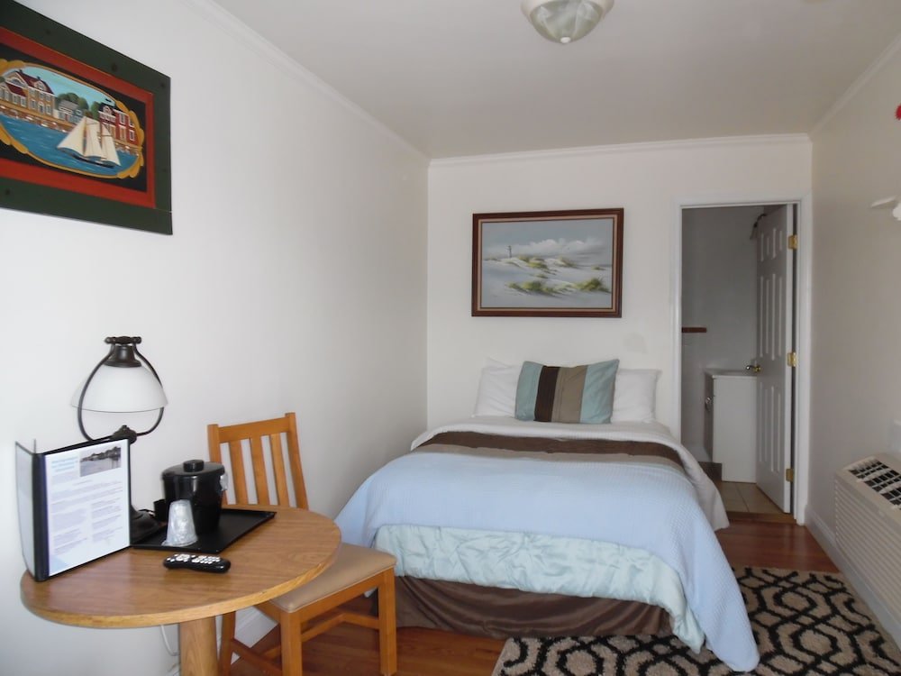 Фото Wachapreague Inn