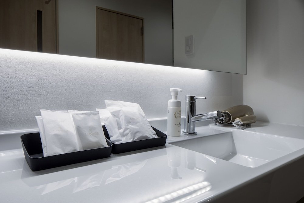 Фото Randor Hotel Namba Osaka Suites