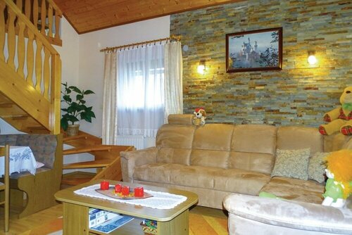 Гостиница Vineyard House Bahor