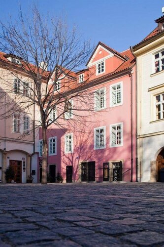 Гостиница Merchant's Yard Residence в Праге