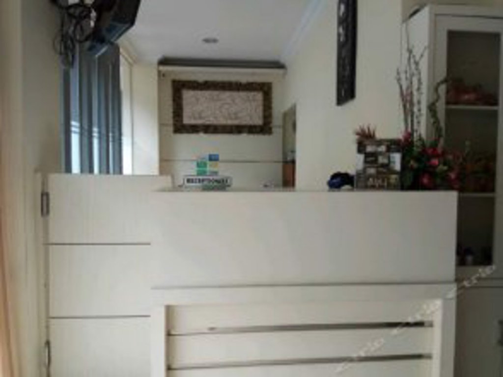 Фото Lily Guest House