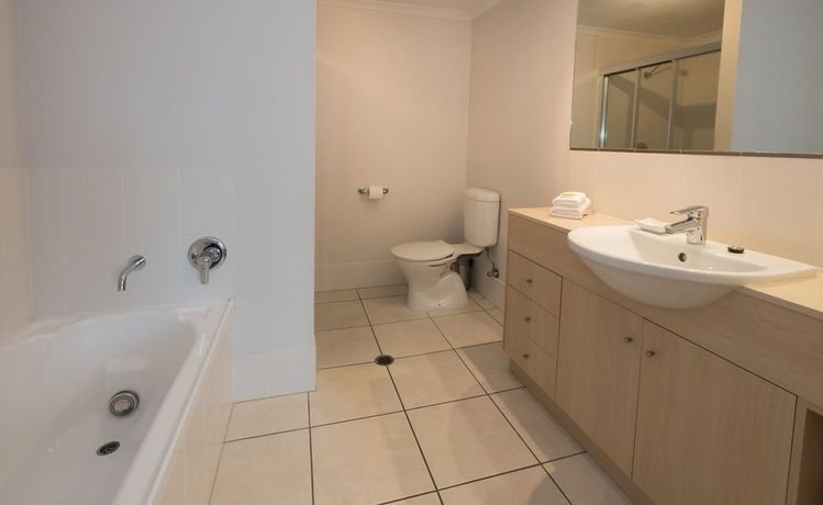 Фото Cairns City Apartments