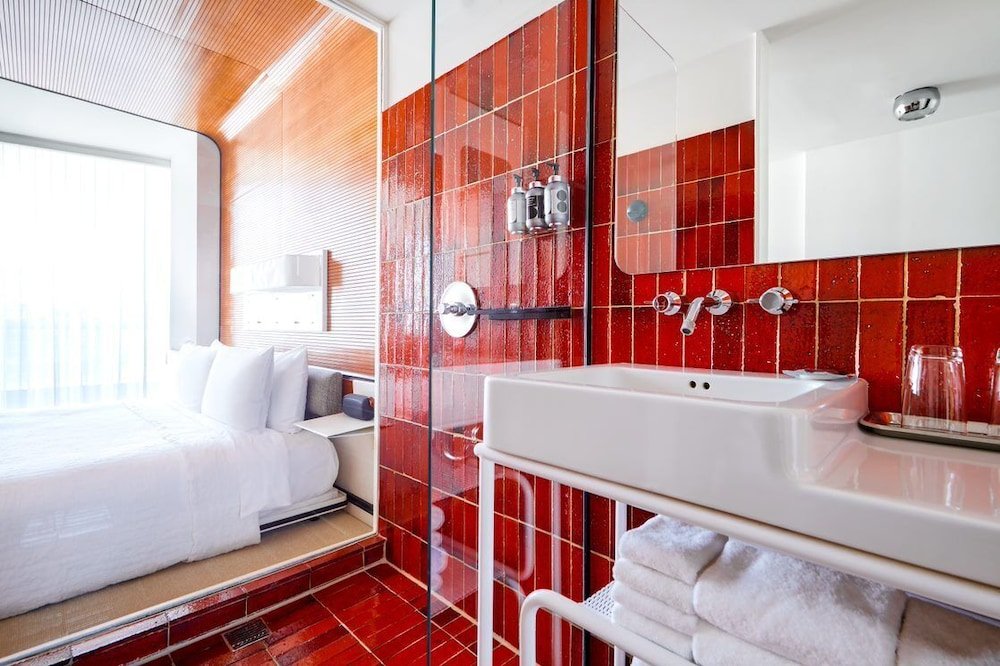 Фото The Standard High Line