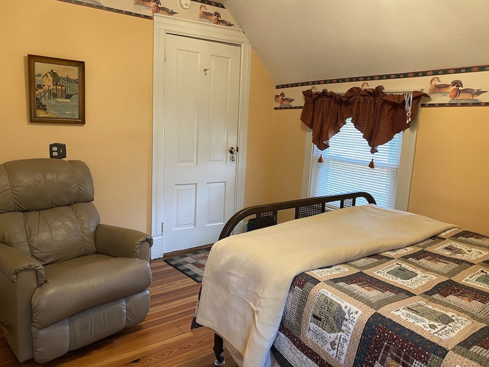 Фото The Dancing Bear Inn