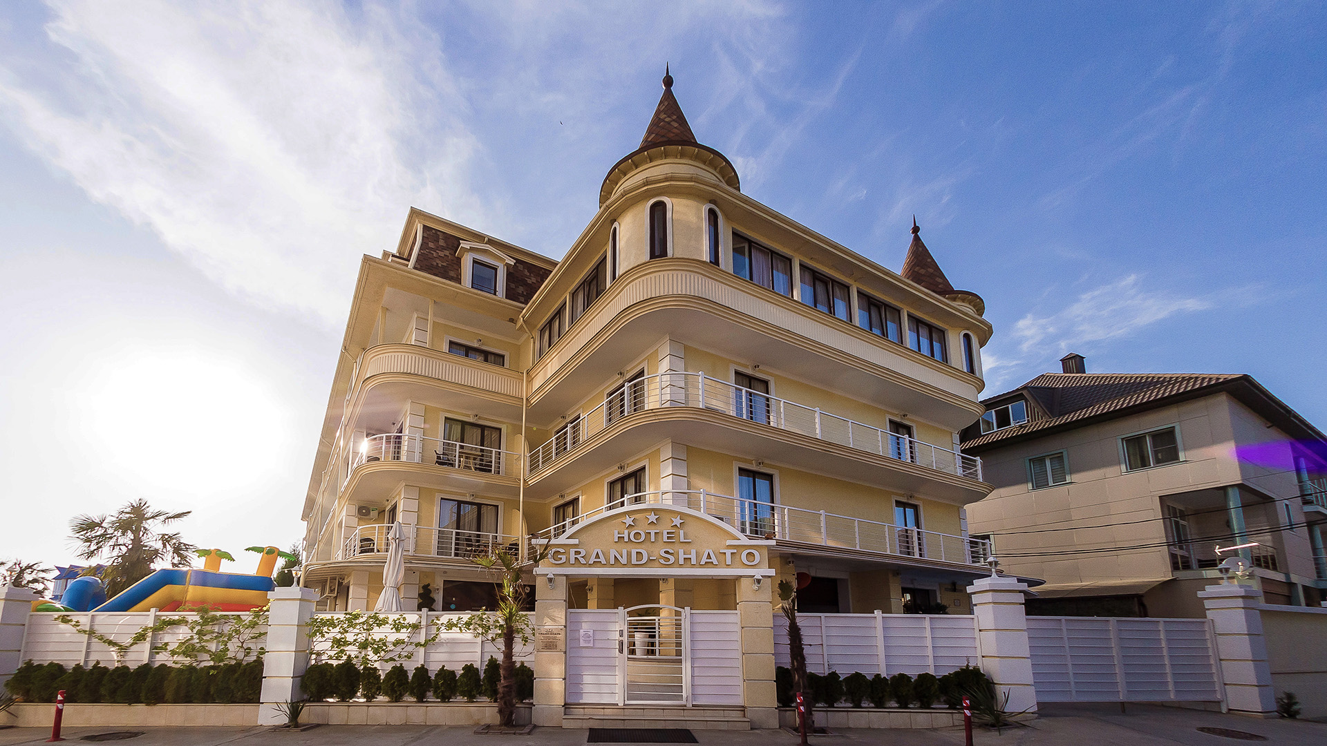 Фото Гранд-Шато