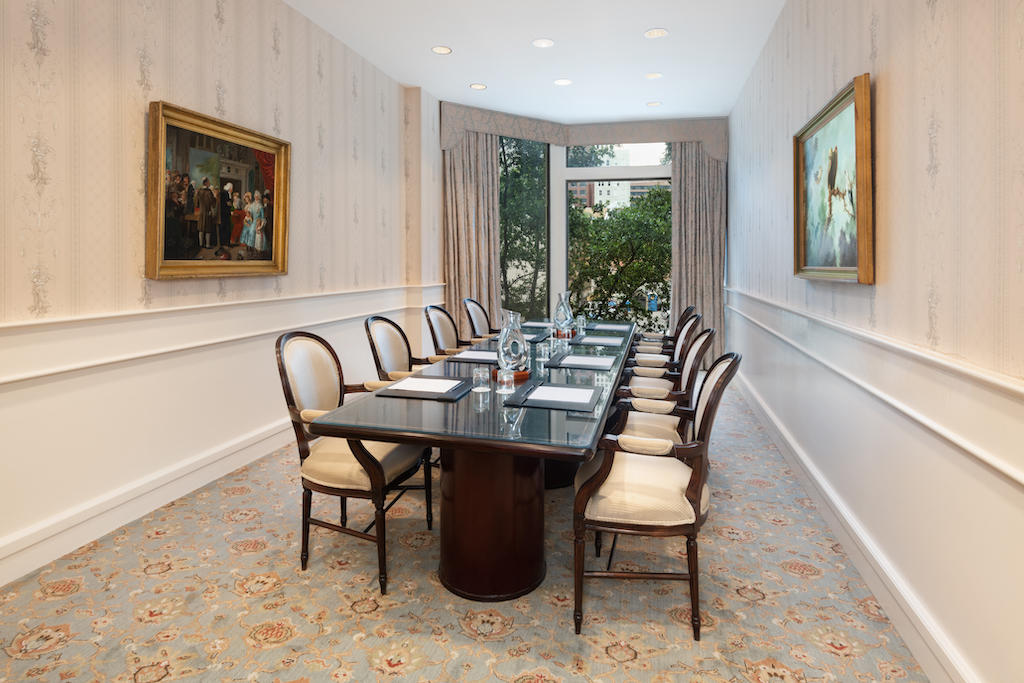 Фото Windsor Court Hotel