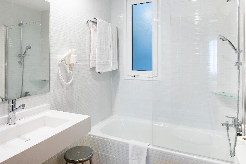 Фото Hotel Prisma Barcelona