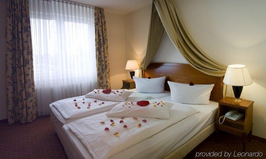 Фото Mercure Hotel Plaza Magdeburg