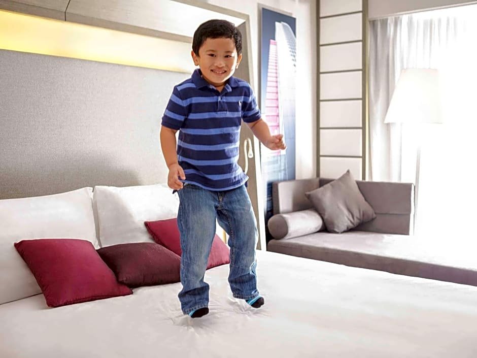 Фото Novotel Nathan Road Kowloon