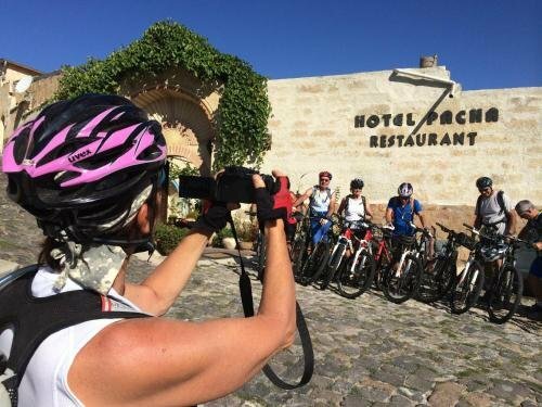 Гостиница Sinasos Palace Cave Hotel в Ешильхисаре