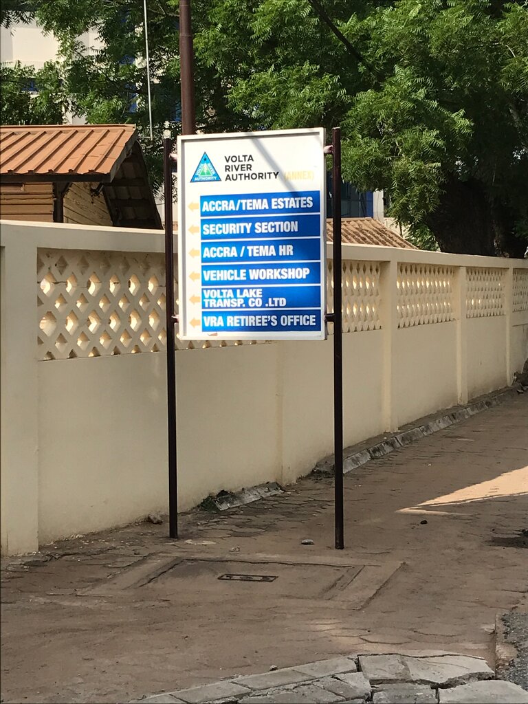 Public center for legal information Volta river authority, Accra, photo