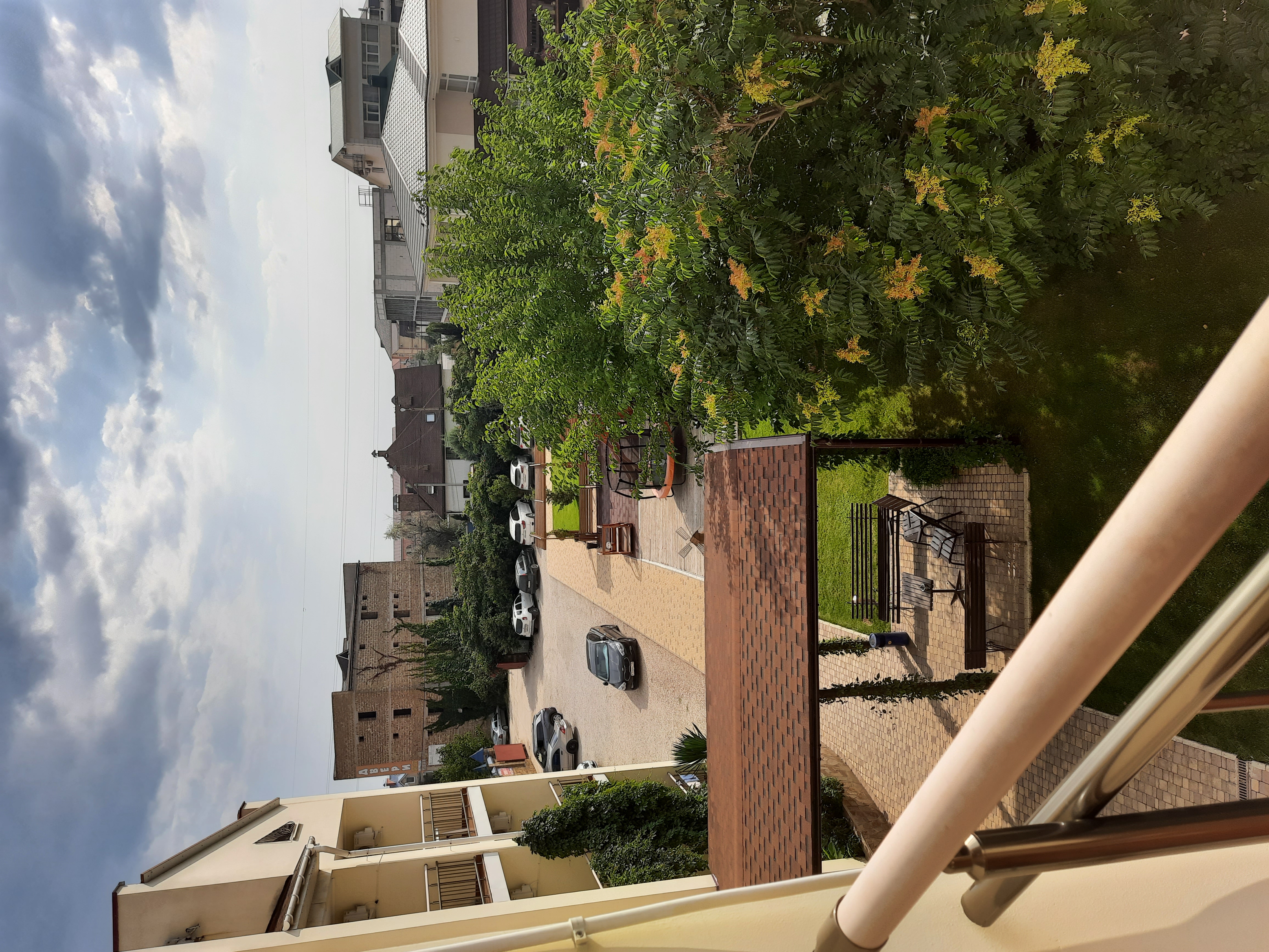 Фото Марикон