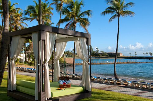 Внешний вид отеля Hilton Anaheim в Анахайме, фото 5