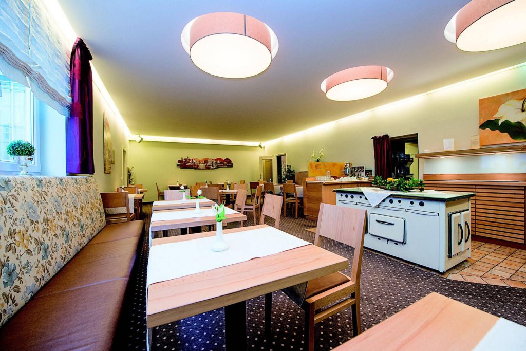 Фото Comfort Garni Hotel
