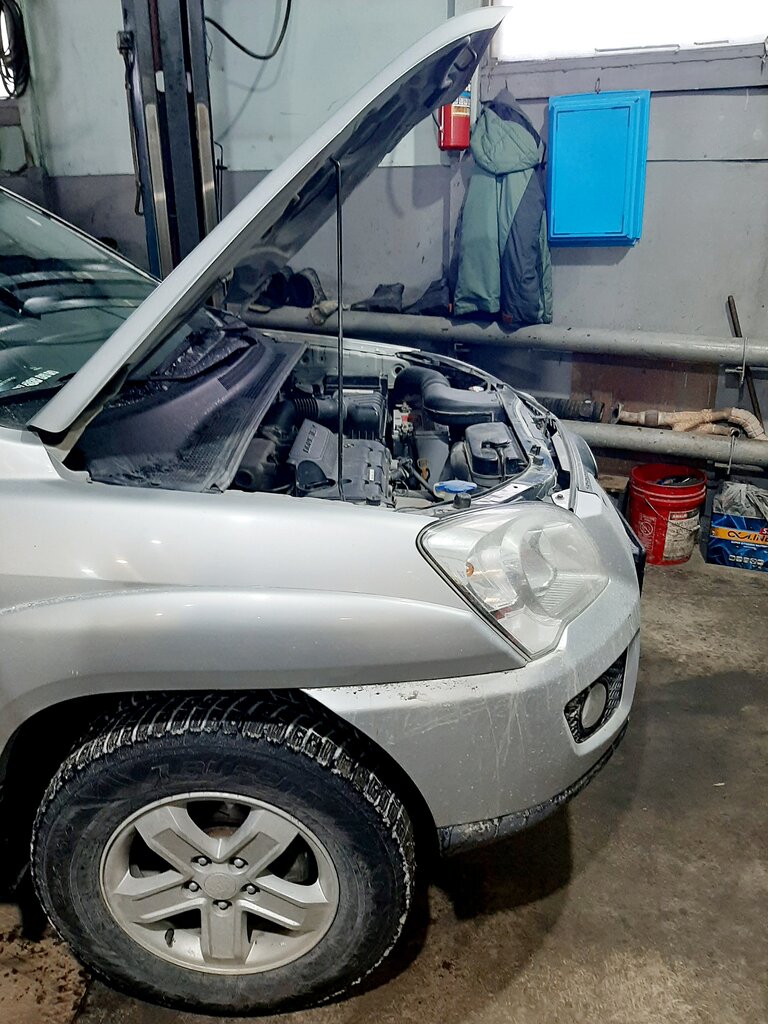 Servicio de coches, centro de reparación de automóviles Avtotsentr na Tayginskoy, , foto