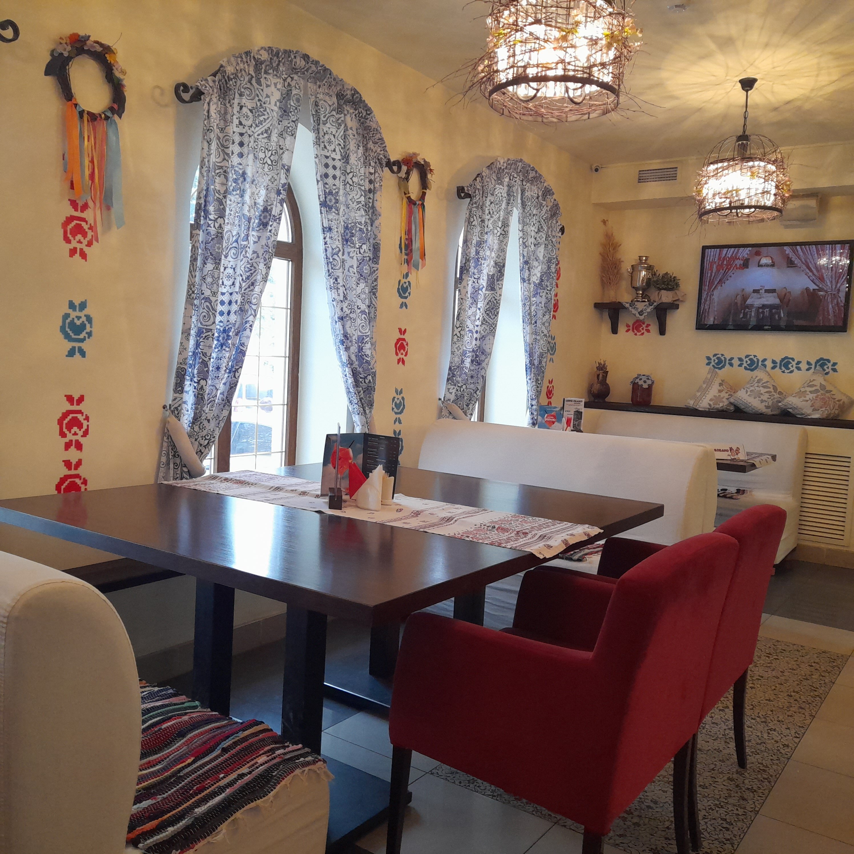 Photo: GOGOL-Mogol, cafe, Pskov, Gogolya Street, 7 - Yandex Maps