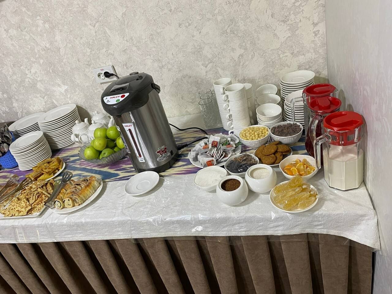 Фото Barhat Hotel