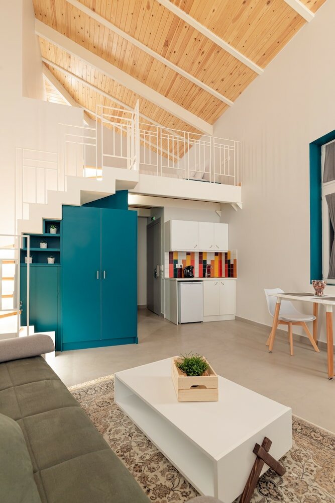 Фото Ether Loft Suites