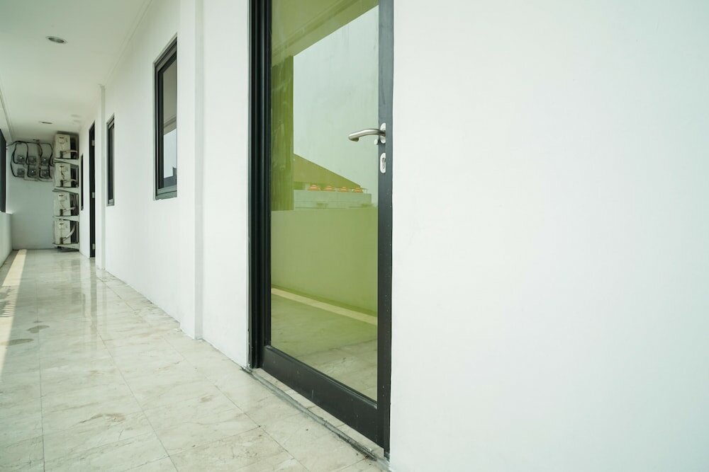 Фото KoolKost near Universitas Binus