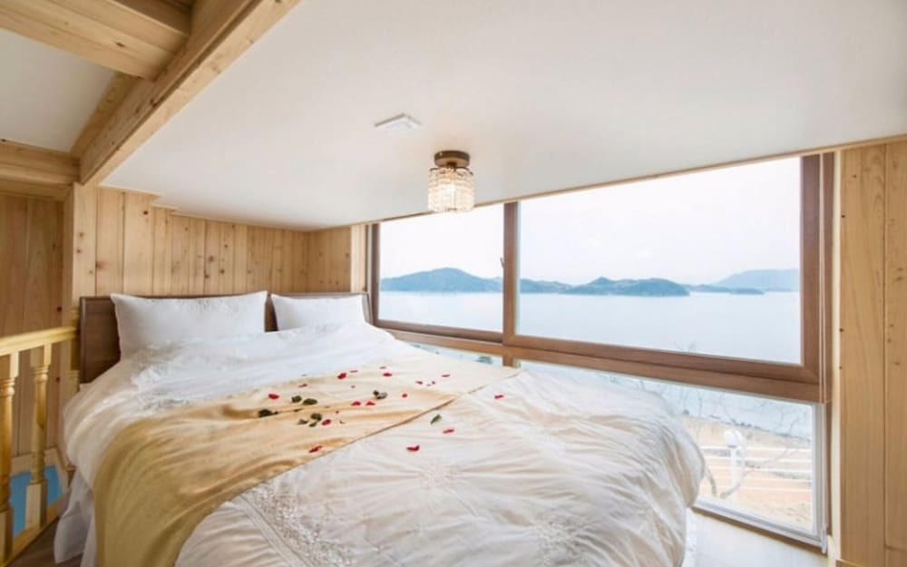 Фото Yeosu The Sea of Counting Stars Pension