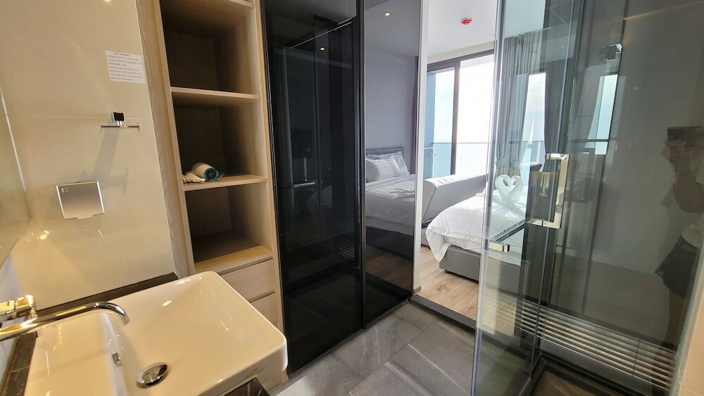 Фото The Andromeda Condominium