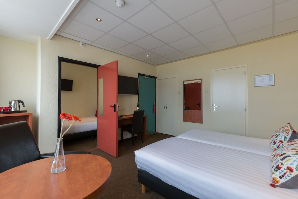 Фото Fletcher Beachhotel Scheveningen