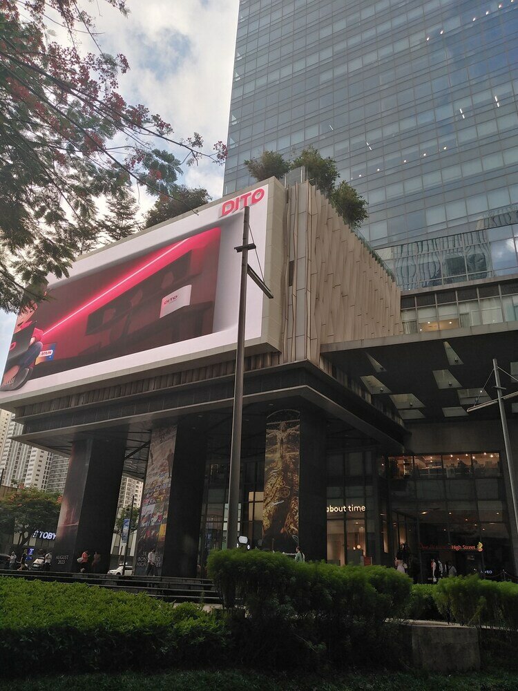 Фото Forbes Park Area Bgc