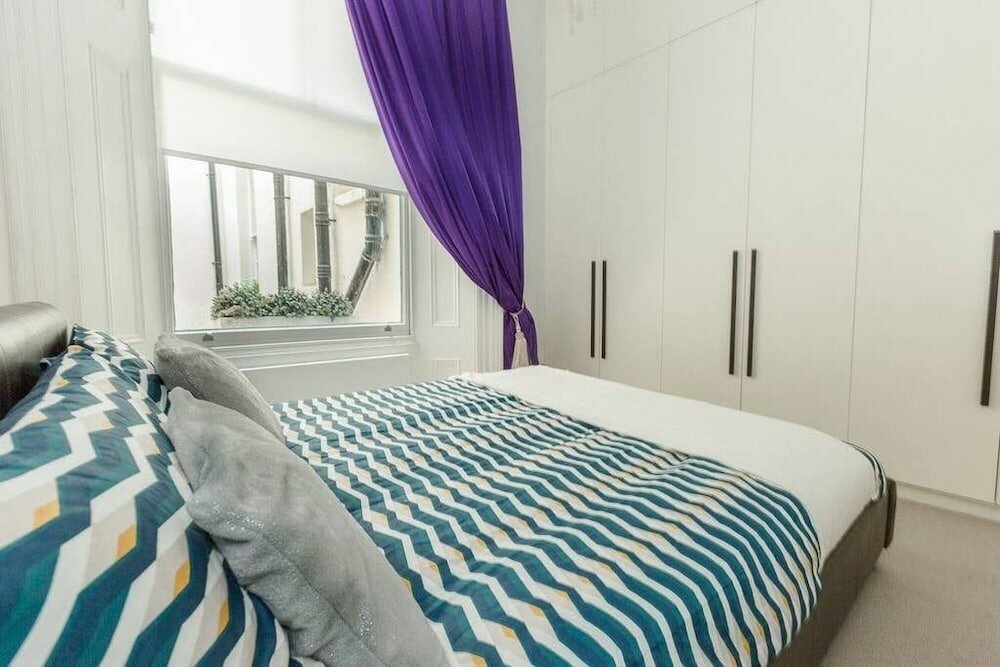 Фото Modern 1br Period Property in Kensington