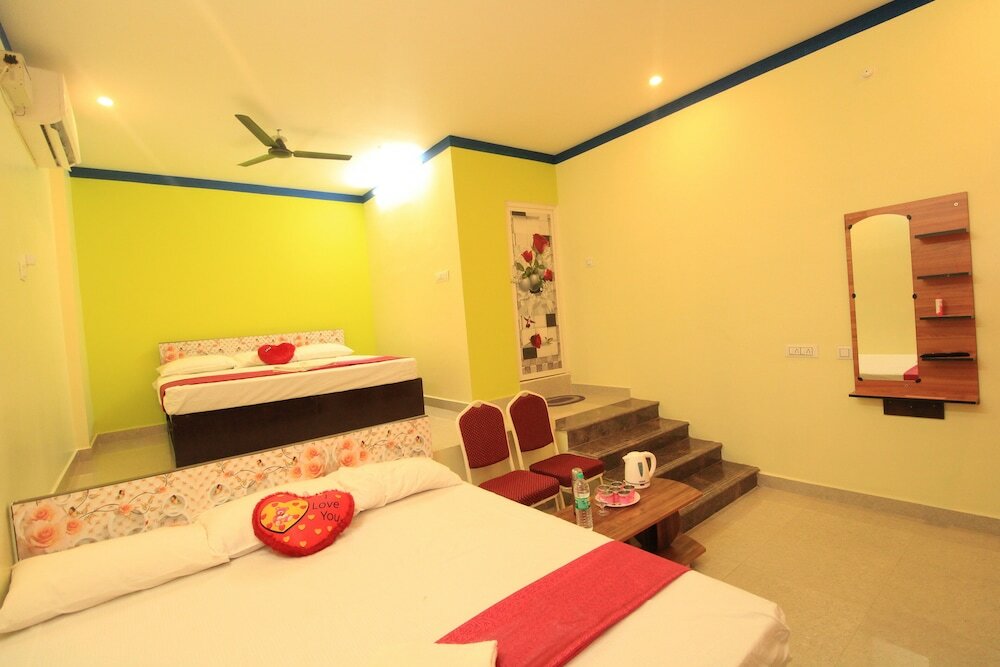 Фото Sri Sathiya Sai Residency