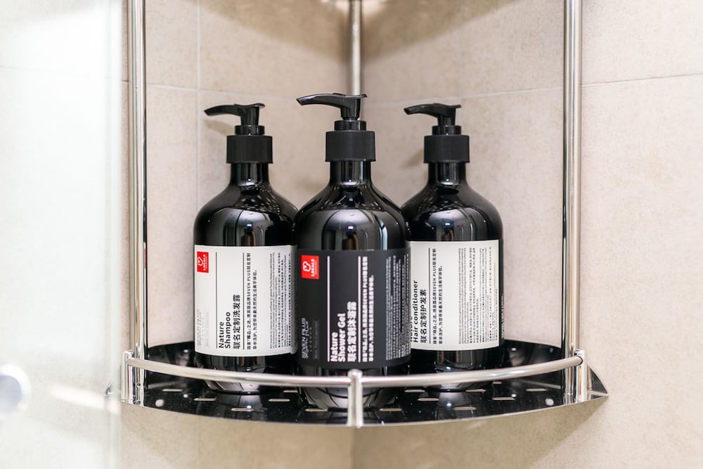 Фото Locals Boutique Apartment Gongbei No. 2